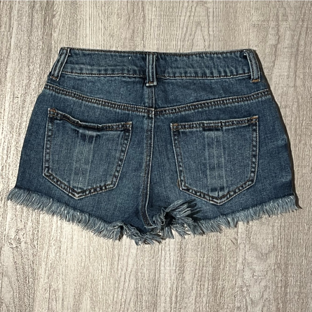 Ashley Mason cut off jeans short shorts - Picture 8 of 13